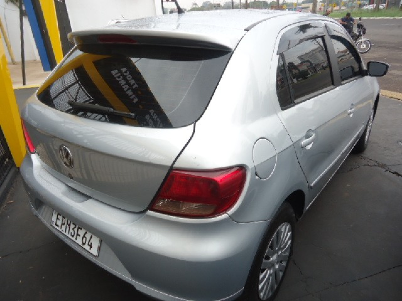 VOLKSWAGEN Gol 1.0 4P G5 TREND FLEX