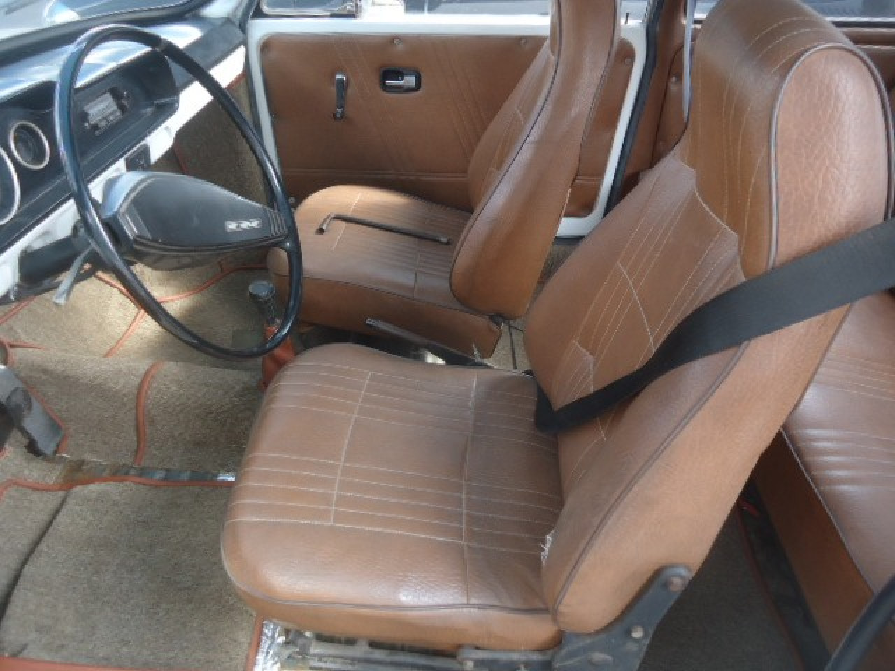 VOLKSWAGEN Brasilia 1.6