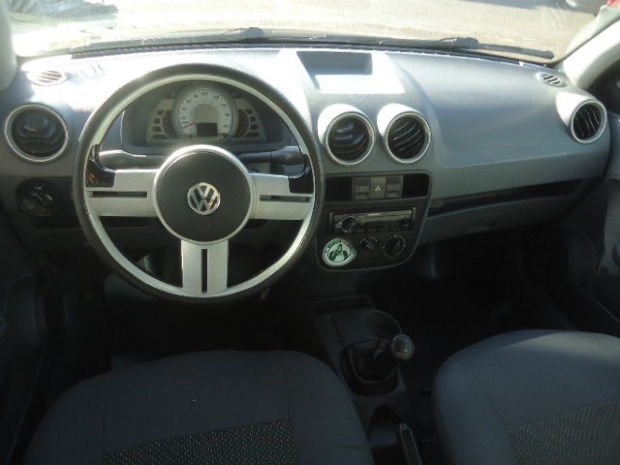 VOLKSWAGEN Gol 1.0 4P G4 FLEX