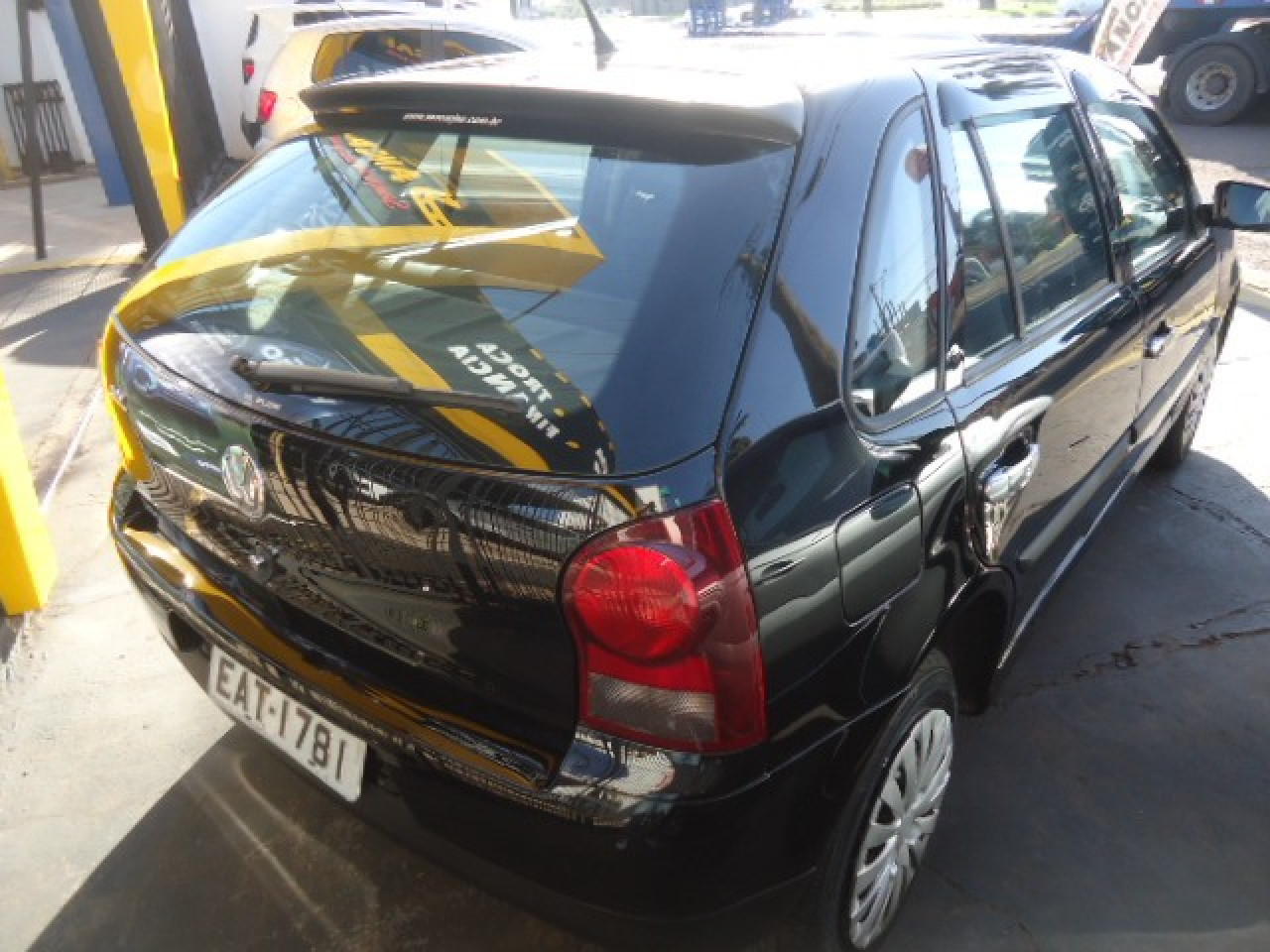 VOLKSWAGEN Gol 1.0 4P G4 FLEX