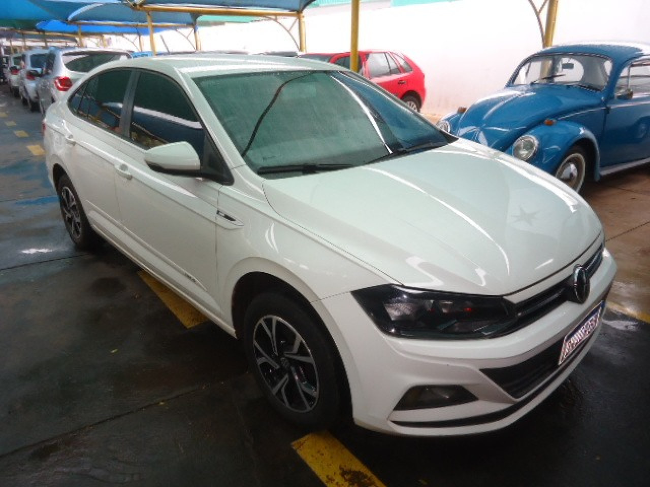 VOLKSWAGEN Virtus 1.6 4P MSI FLEX