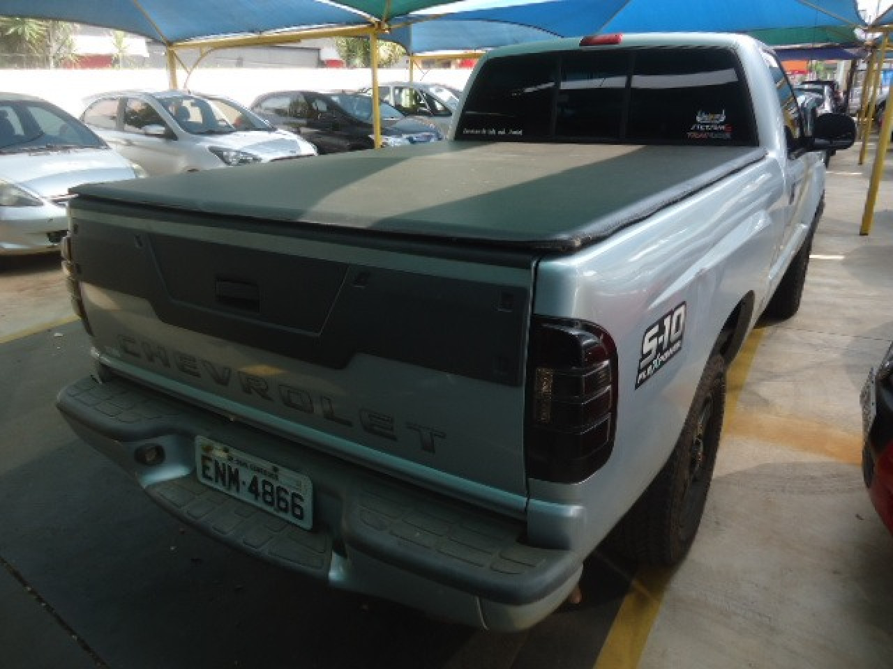CHEVROLET S10 2.4 FLEX ADVANTAGE CABINE SIMPLES