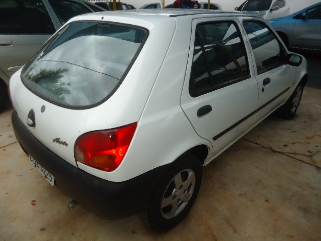 FORD Fiesta Hatch 1.0 4P