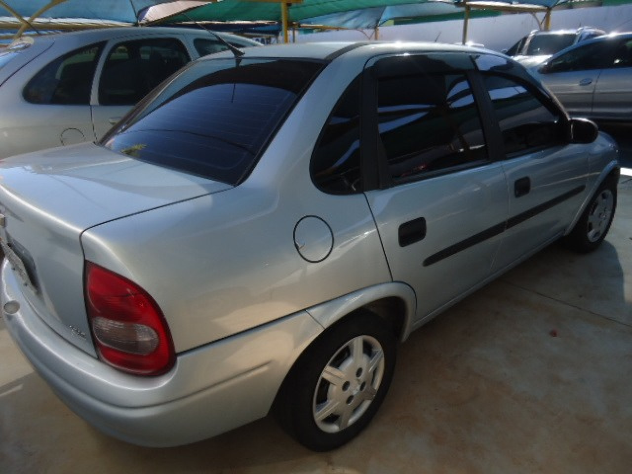 CHEVROLET Corsa Sedan 1.0 4P VHC CLASSIC LIFE FLEX