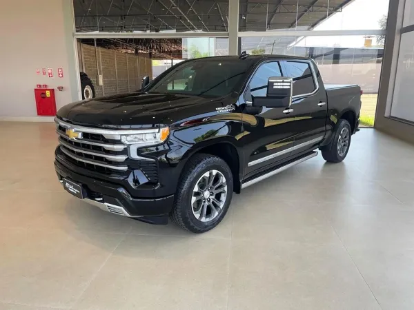 Silverado 5.3 V8 1500 HIGH COUNTRY 4X4