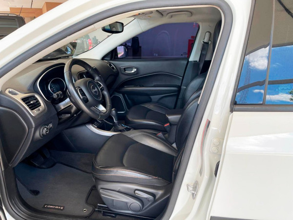 JEEP Compass 2.0 16V 4P LONGITUDE FLEX AUTOMÁTICO