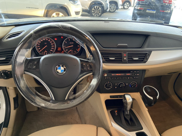 BMW X1 2.0 16V 4P 18I S DRIVE AUTOMÁTICO