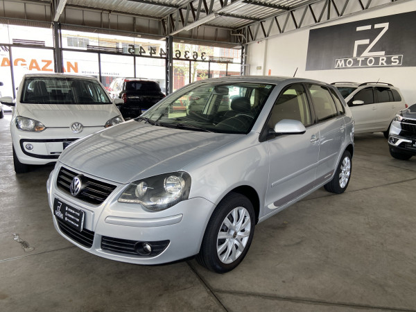 Polo Hatch 1.6 4P FLEX