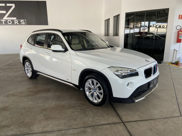BMW X1 2.0 16V 4P 18I S DRIVE AUTOMÁTICO