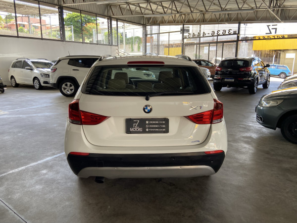 BMW X1 2.0 16V 4P 18I S DRIVE AUTOMÁTICO