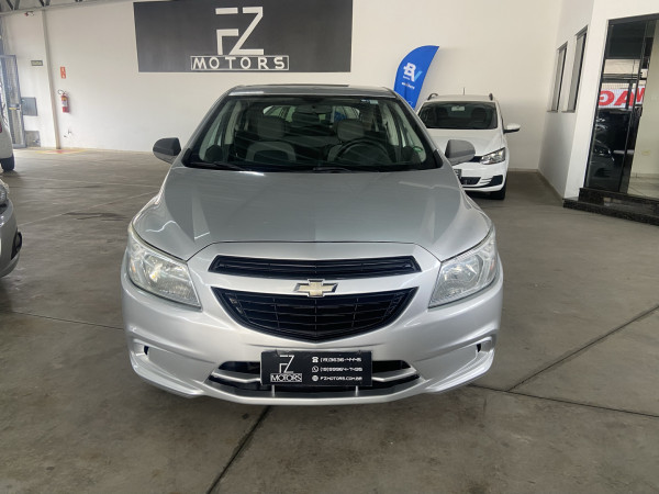 CHEVROLET Onix Hatch