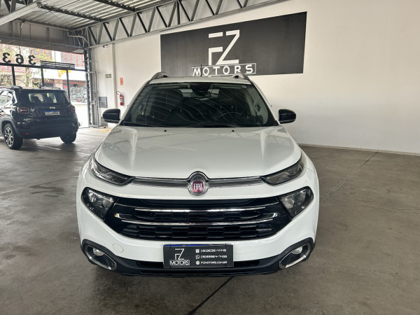 FIAT Toro 2.0 16V 4P 4WD VOLCANO TURBO AUTOMÁTICO
