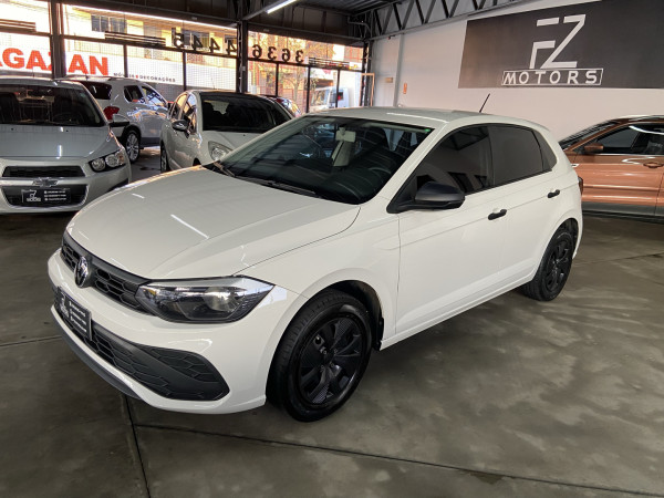 Polo Hatch