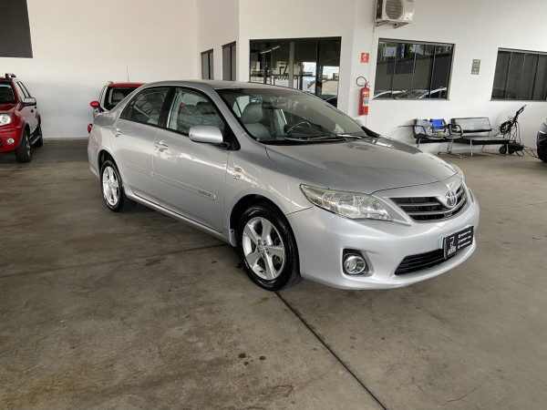 TOYOTA Corolla 1.8 16V 4P GLI FLEX AUTOMÁTICO