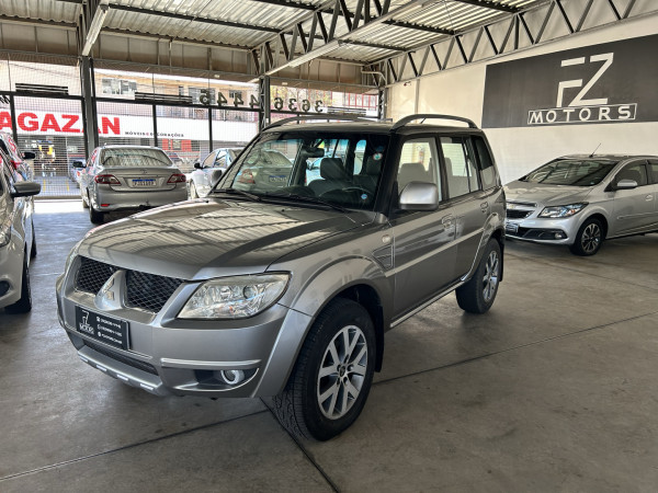 Pajero TR4 2.0 4P 4X4 FLEX AUTOMÁTICO