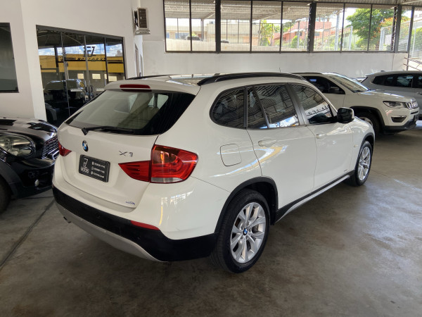 BMW X1 2.0 16V 4P 18I S DRIVE AUTOMÁTICO