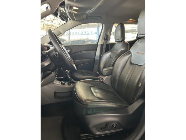 FIAT Toro 2.0 16V 4P 4WD VOLCANO TURBO AUTOMÁTICO