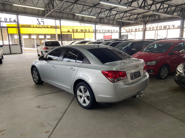 Cruze Sedan 1.8 16V 4P LT ECOTEC FLEX AUTOMÁTICO