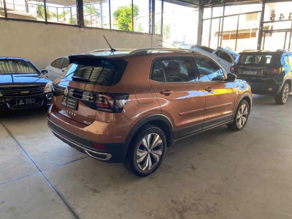 T-Cross 1.4 4P 250 TSI FLEX HIGHLINE AUTOMÁTICO