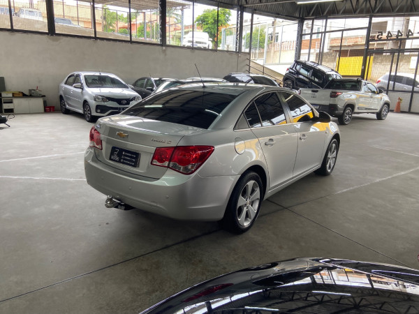 Cruze Sedan 1.8 16V 4P LT ECOTEC FLEX AUTOMÁTICO