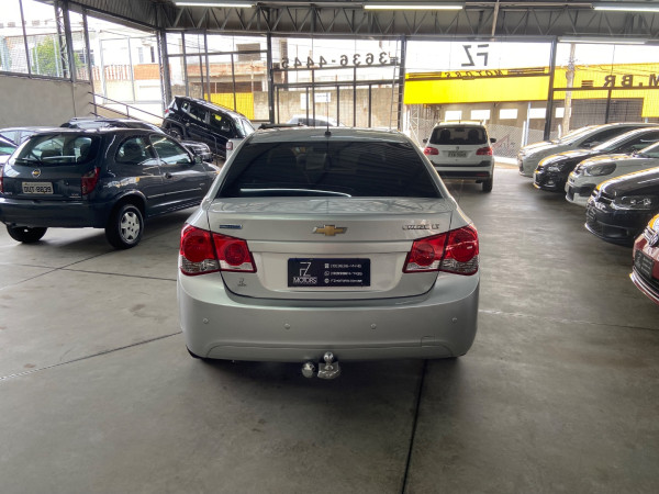 Cruze Sedan 1.8 16V 4P LT ECOTEC FLEX AUTOMÁTICO