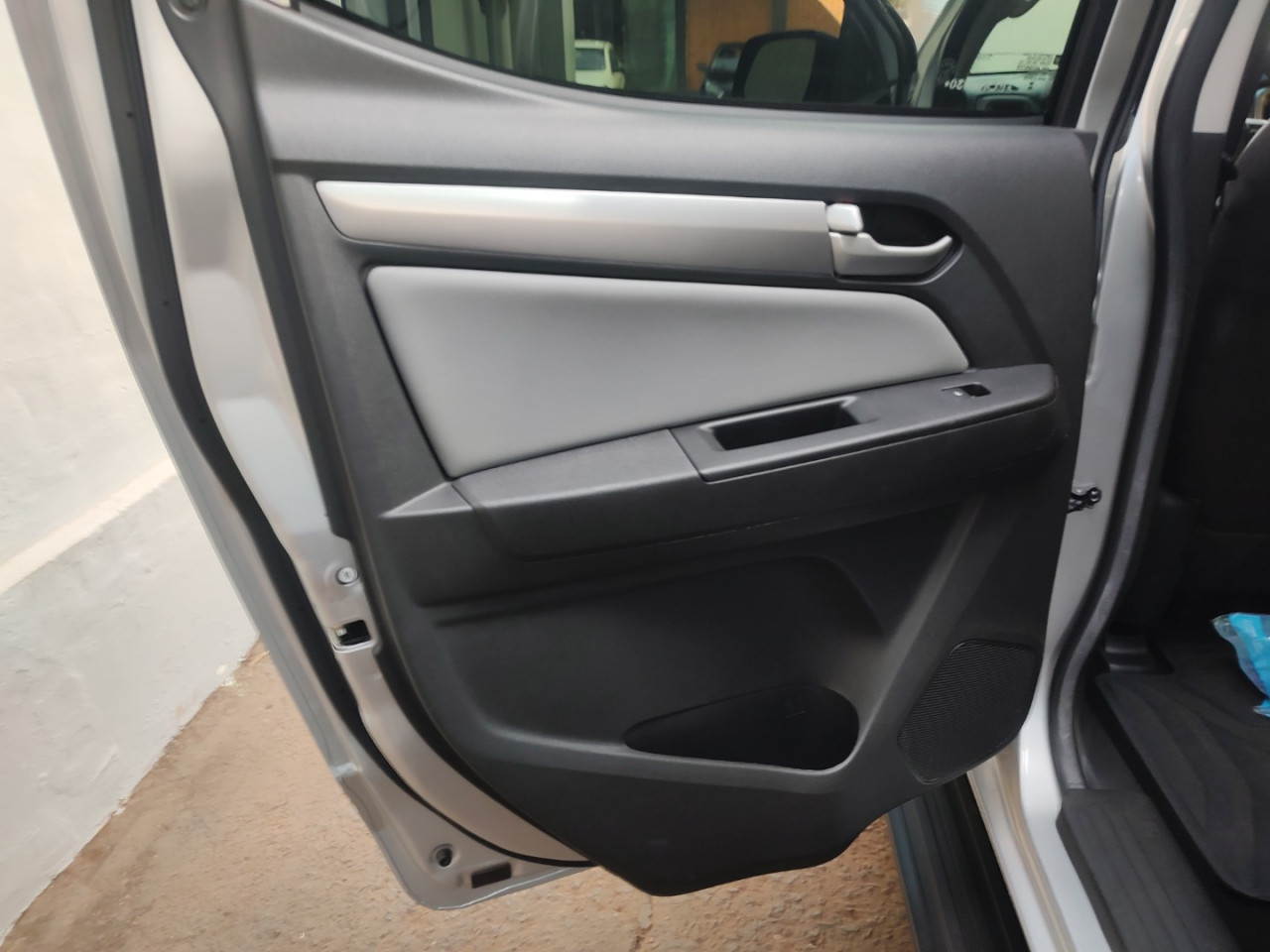 S10 2.8 16V LT CABINE DUPLA 4X4 TURBO DIESEL AUTOMÁTICO