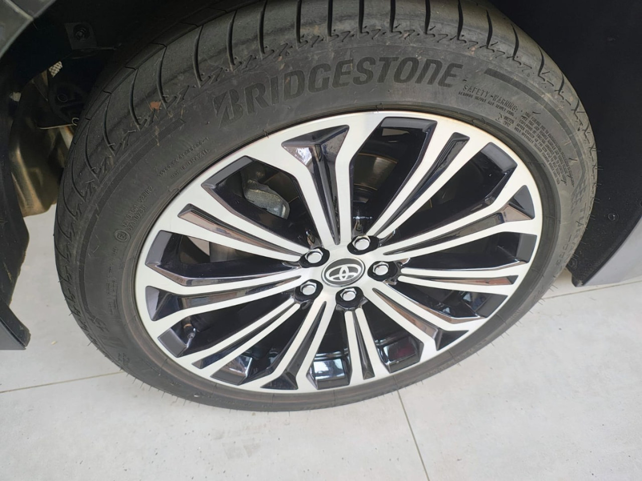 Corolla 1.8 16V 4P FLEX HÍBRIDO ALTIS PREMIUM AUTOMÁTICO CVT