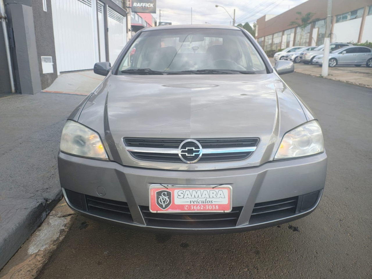 Astra Sedan 1.8 4P CONFORT ÁLCOOL