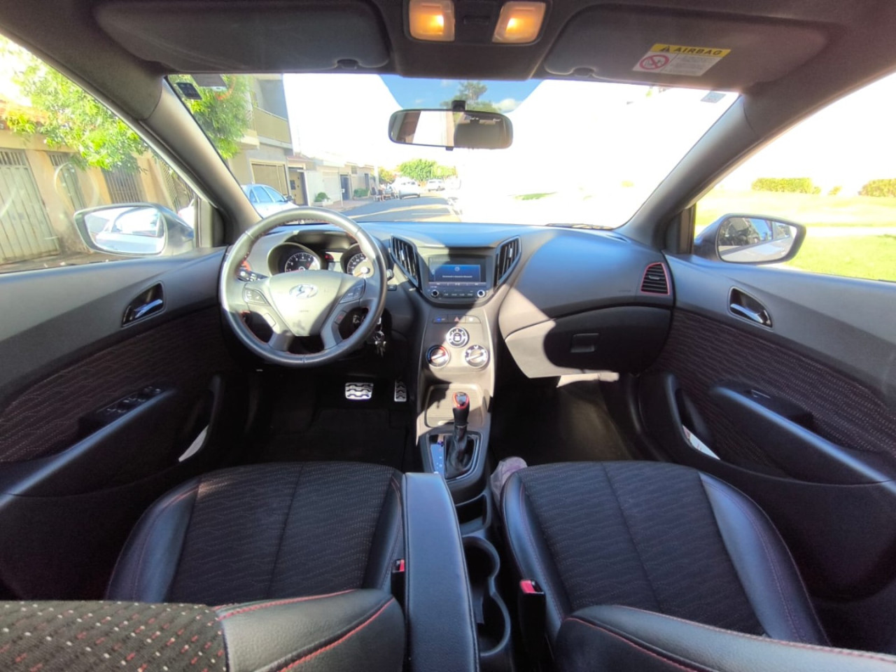 HB 20 Hatch 1.6 16V 4P R SPEC FLEX AUTOMÁTICO