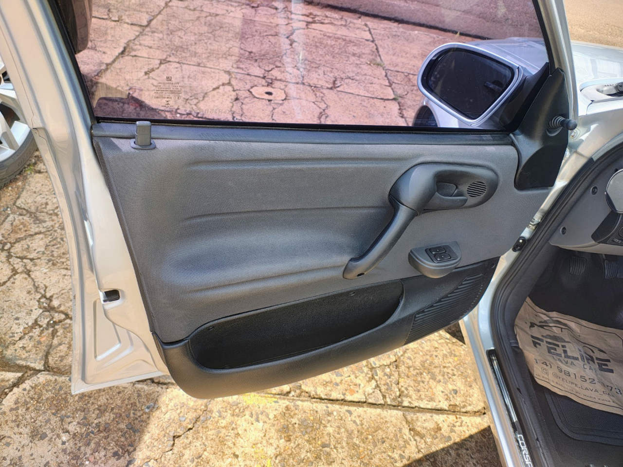 Classic Sedan 1.0 4P VHCE FLEX LS