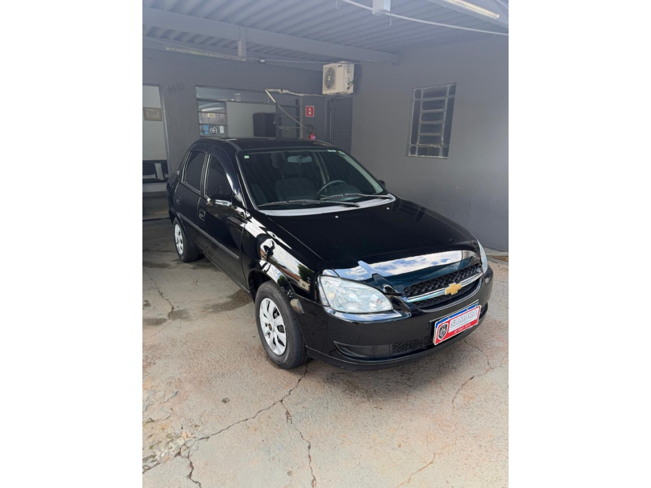 Classic Sedan 1.0 4P VHCE FLEX LS