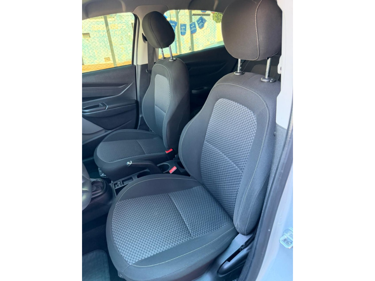 CHEVROLET Onix Hatch 1.0 4P FLEX JOY