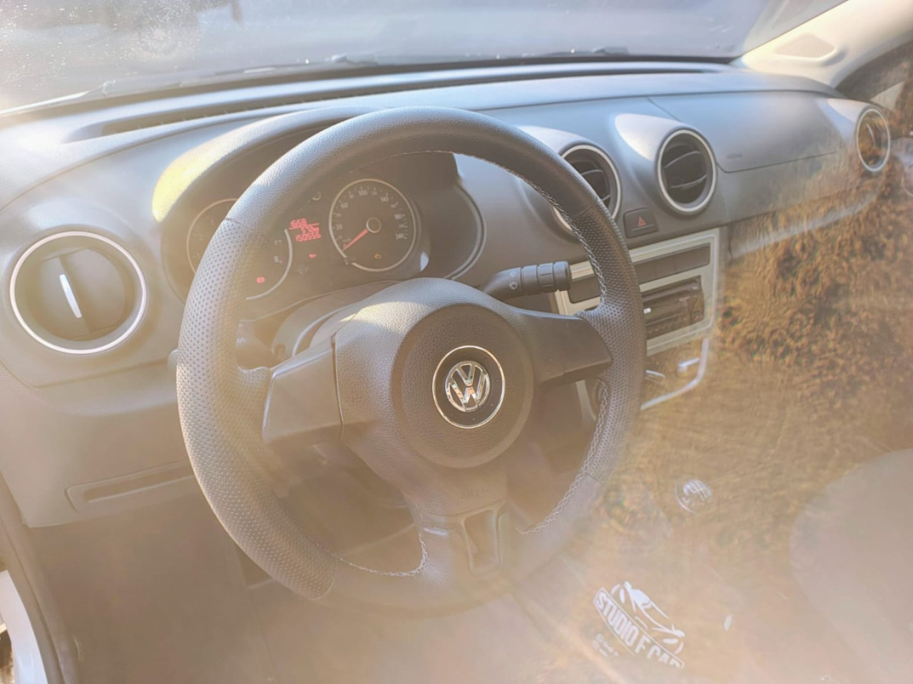 VOLKSWAGEN Saveiro 1.6 G6 TRENDLINE CABINE SIMPLES FLEX