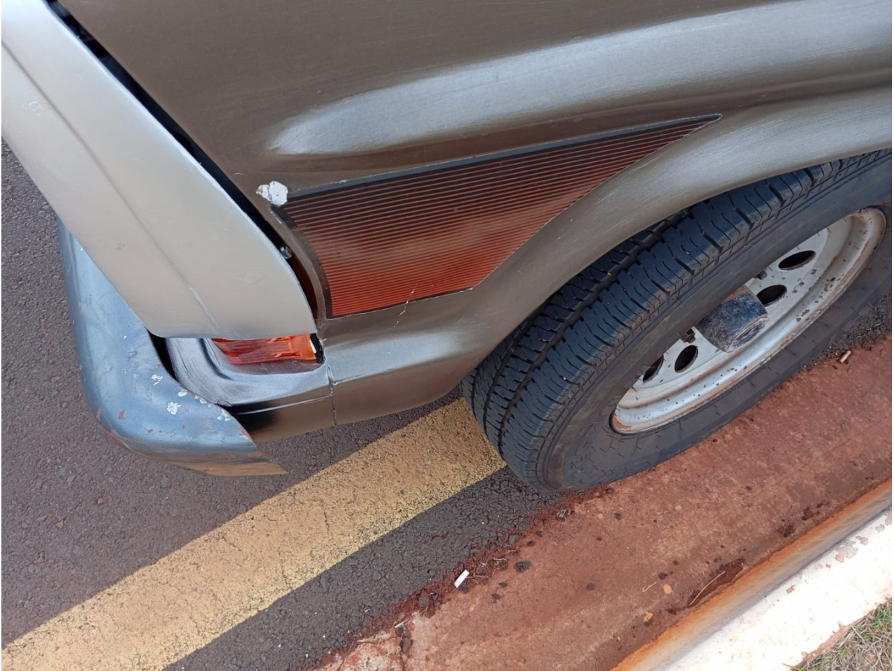 F-1000 3.6 SUPER CABINE SIMPLES