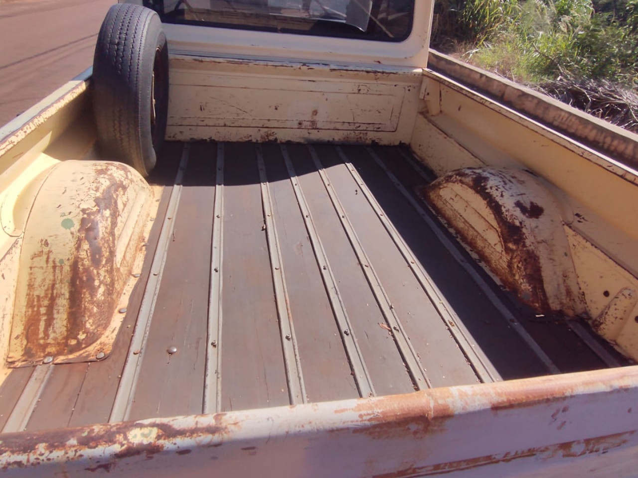 CHEVROLET C-10 2.5 CABINE SIMPLES