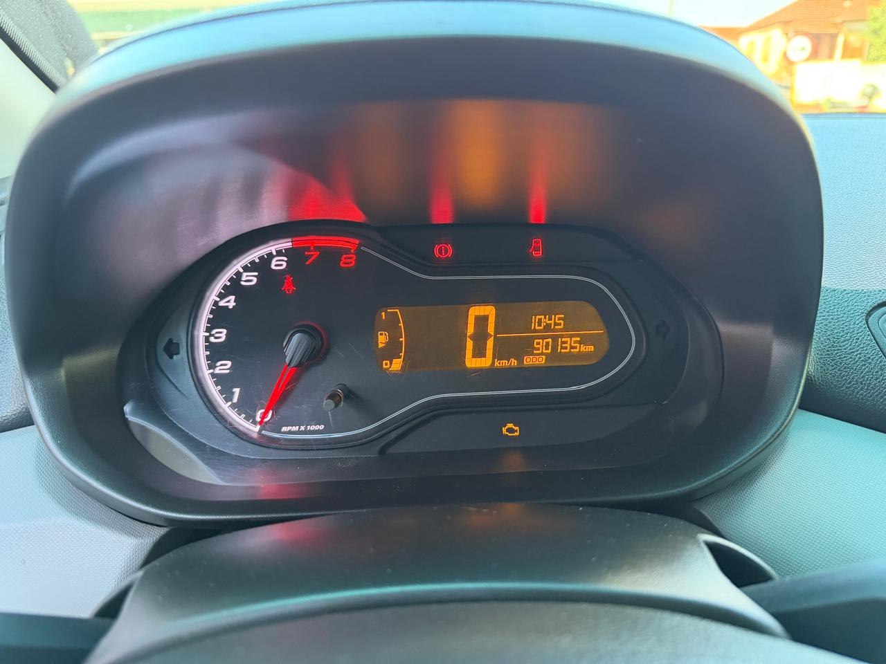 CHEVROLET Onix Hatch 1.0 4P FLEX JOY