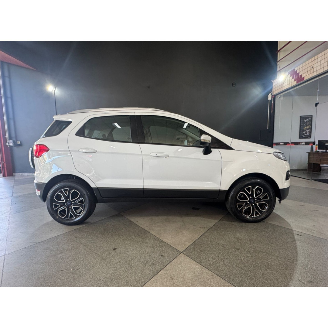 Ecosport 2.0 16V 4P FLEX TITANIUM AUTOMÁTICO