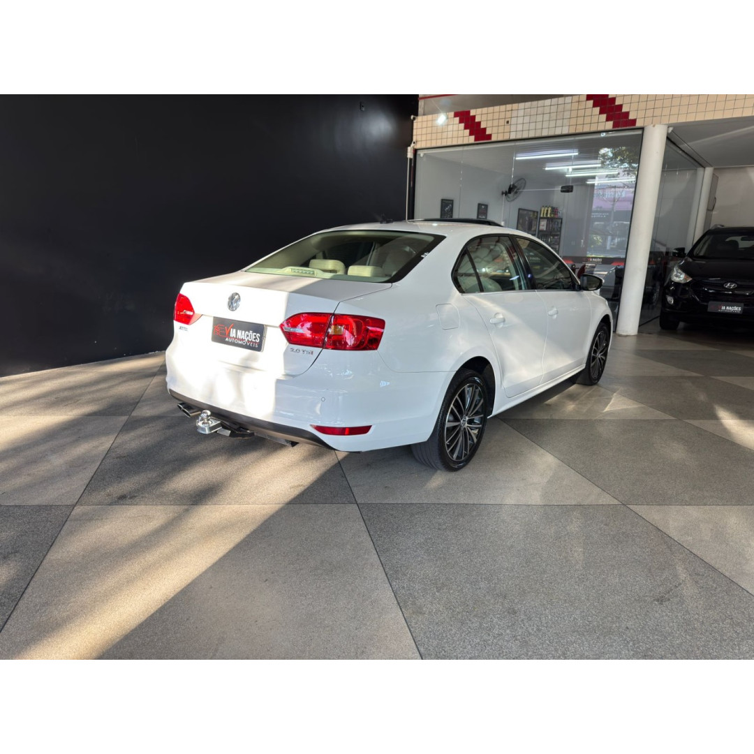 Jetta 2.0 4P TSI HIGHLINE 211 CV AUTOMÁTICO
