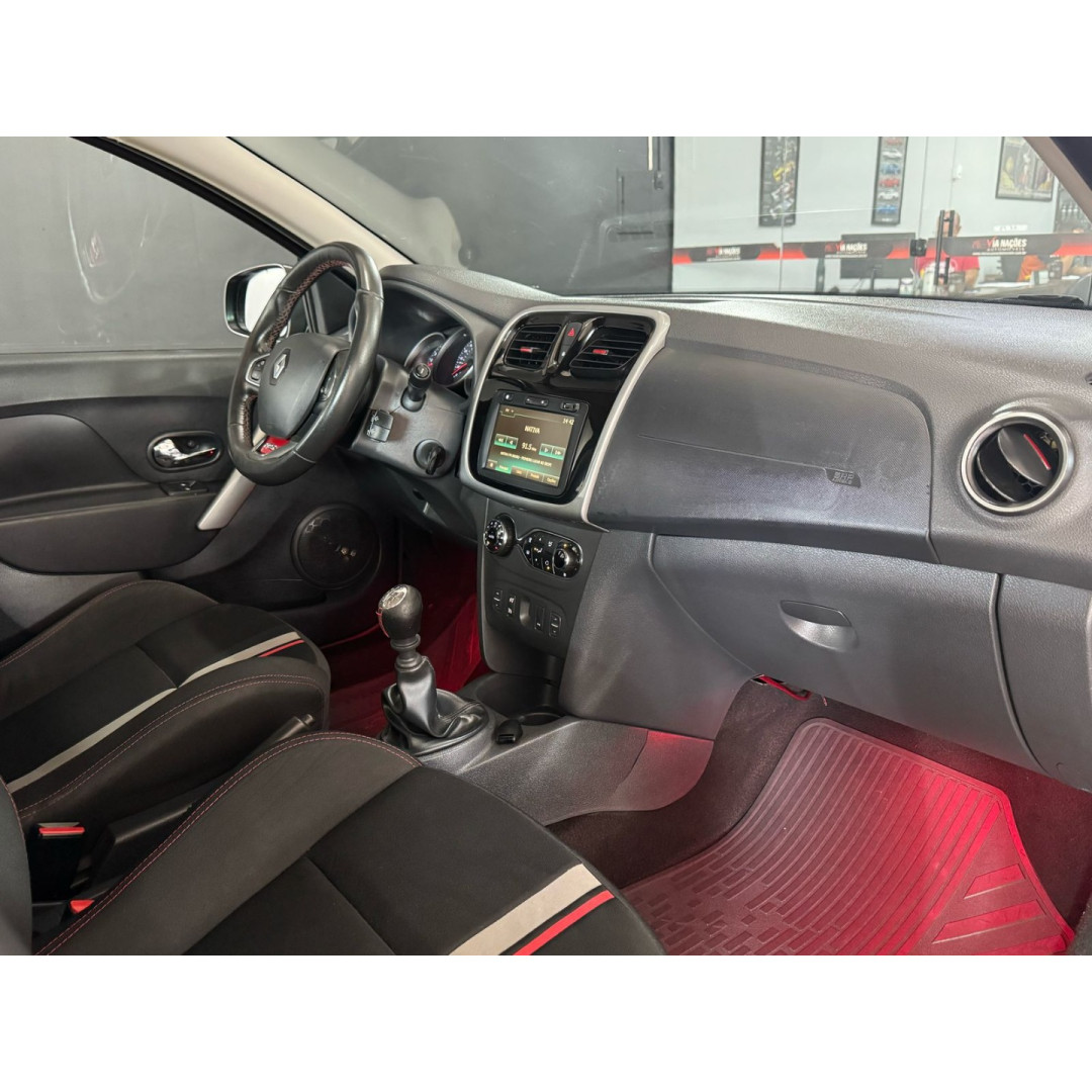 Sandero 2.0 16V 4P RS RACING SPIRIT FLEX
