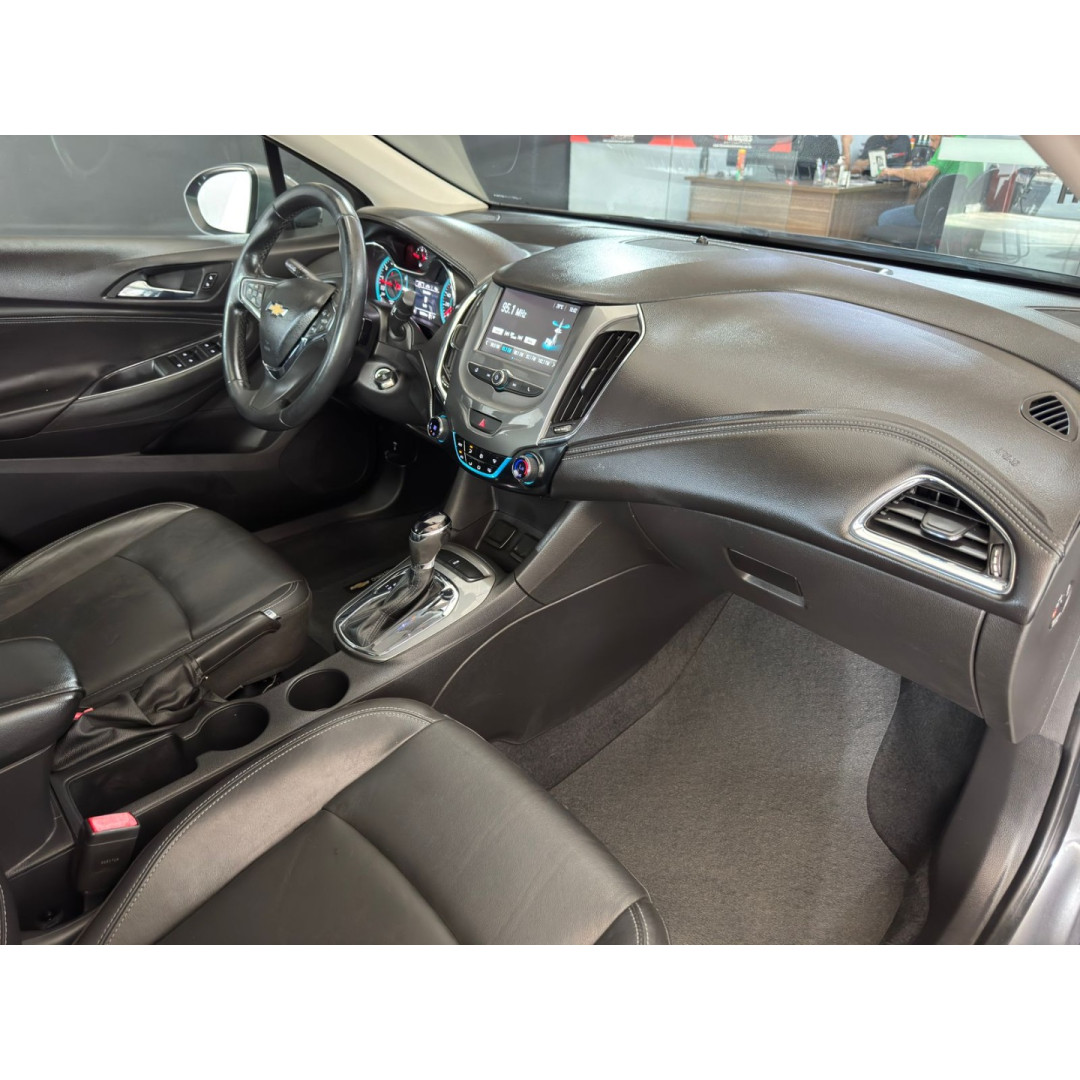 Cruze Sedan 1.4 16V 4P LT FLEX TURBO AUTOMÁTICO