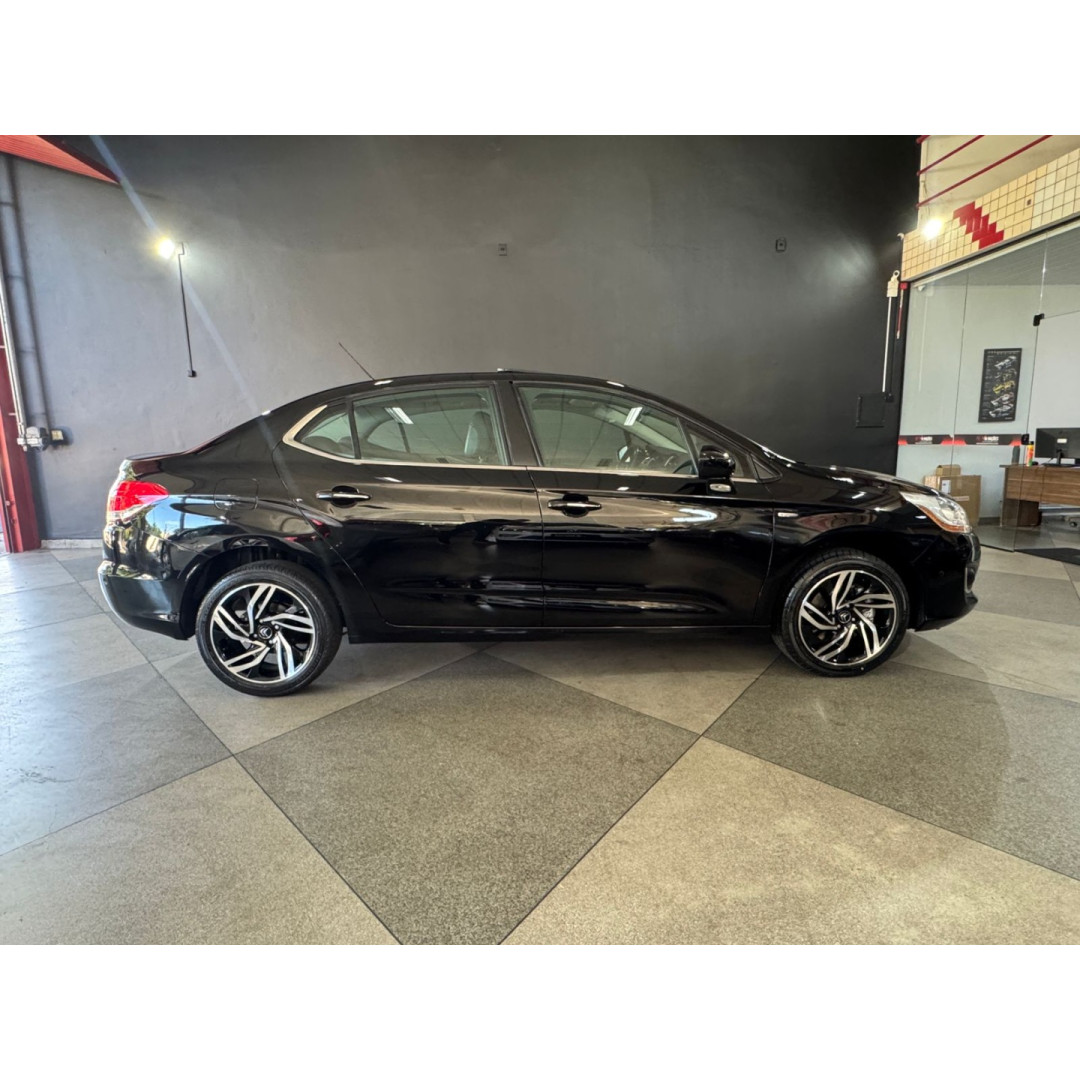 C4 Sedan 1.6 16V 4P FLEX EXCLUSIVE PACK THP TURBO AUTOMÁTICO