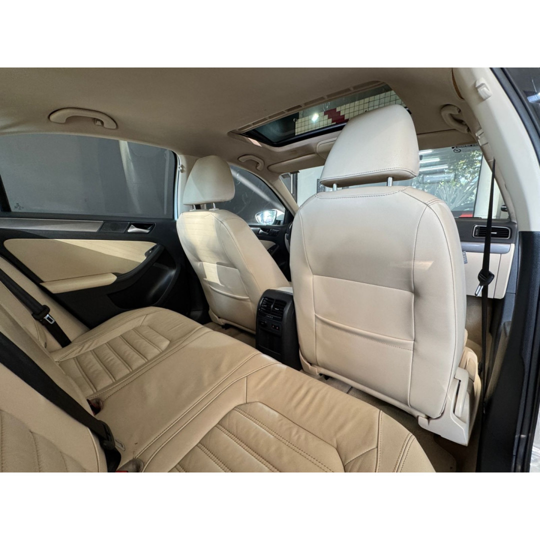 Jetta 2.0 4P TSI HIGHLINE 211 CV AUTOMÁTICO