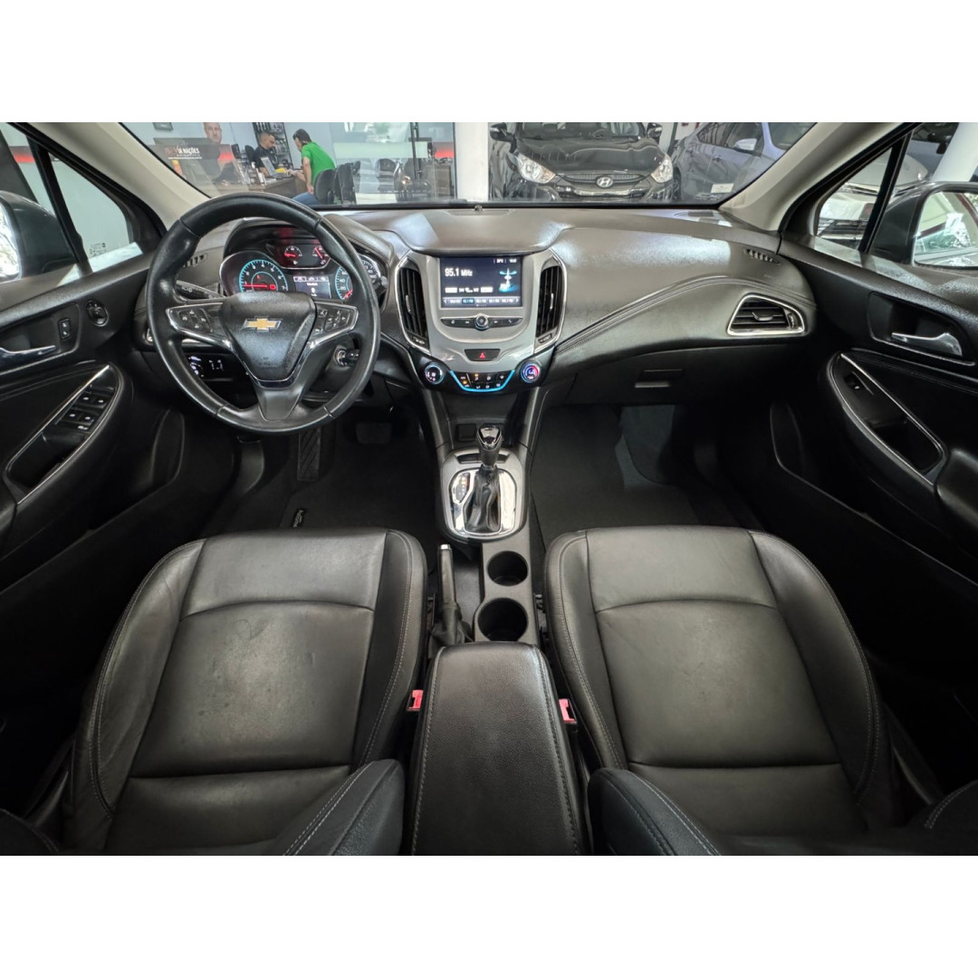 Cruze Sedan 1.4 16V 4P LT FLEX TURBO AUTOMÁTICO