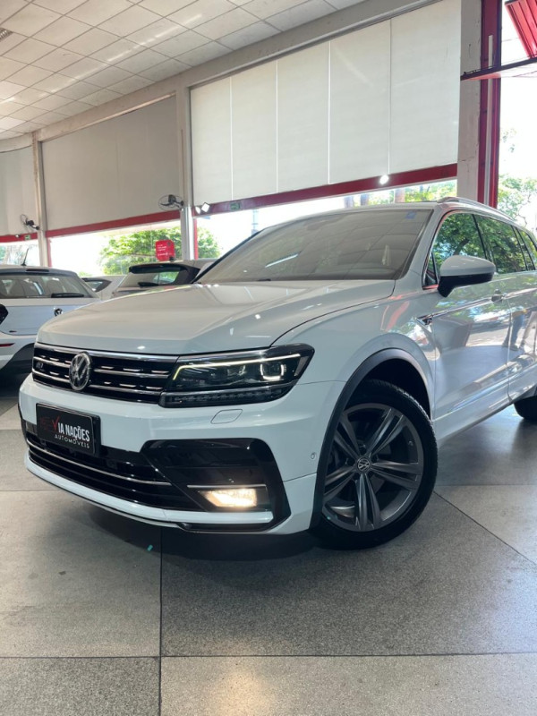 VOLKSWAGEN Tiguan 2.0 350 TSI TOTAL FLEX ALLSPACE R-LINE 4-MOTION TURBO AUTOMÁTICO DSG