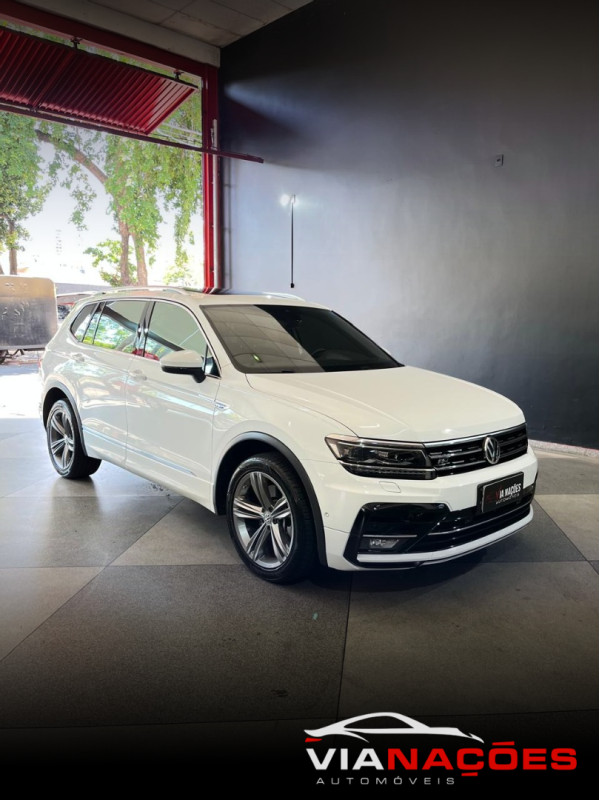 Tiguan 2.0 350 TSI TOTAL FLEX ALLSPACE R-LINE 4-MOTION TURBO AUTOMÁTICO DSG