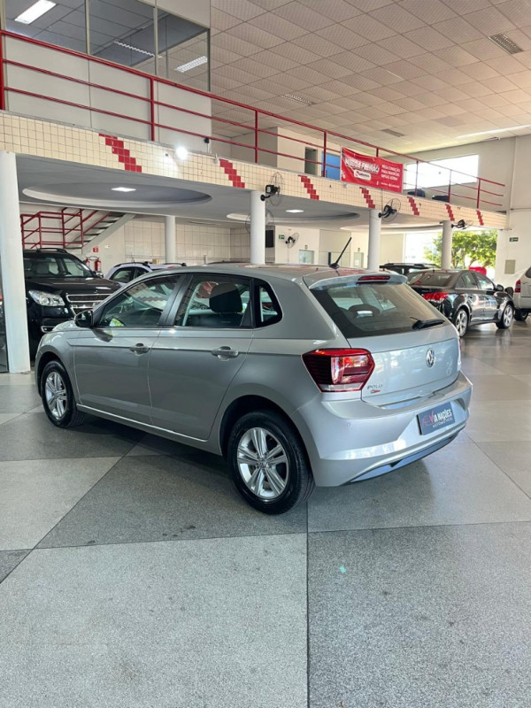 VOLKSWAGEN Polo Hatch 1.6 4P MSI FLEX