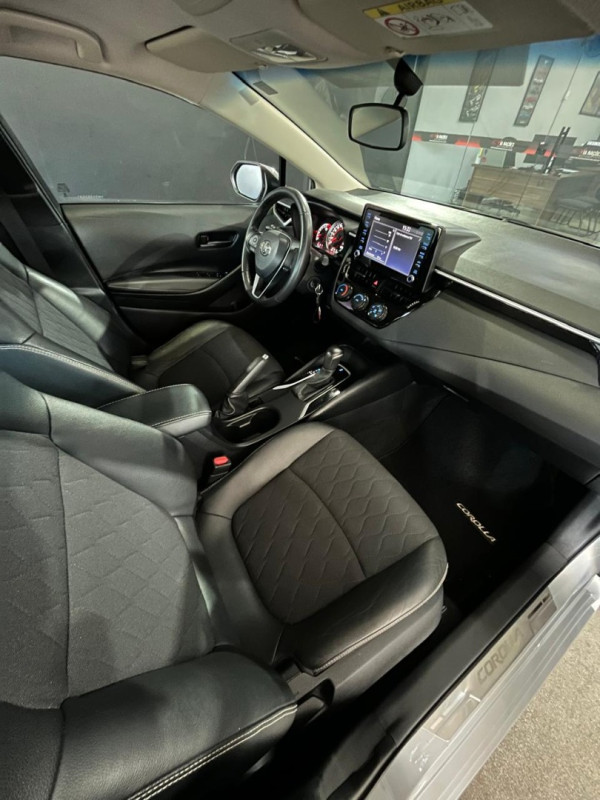 TOYOTA Corolla 2.0 16V 4P FLEX GLI DIRECT SHIFT AUTOMÁTICO CVT