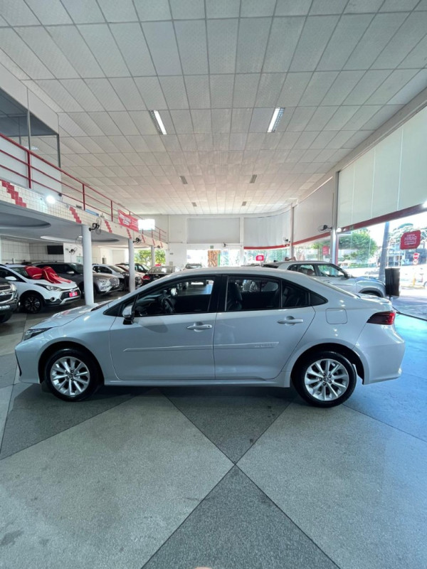 TOYOTA Corolla 2.0 16V 4P FLEX GLI DIRECT SHIFT AUTOMÁTICO CVT