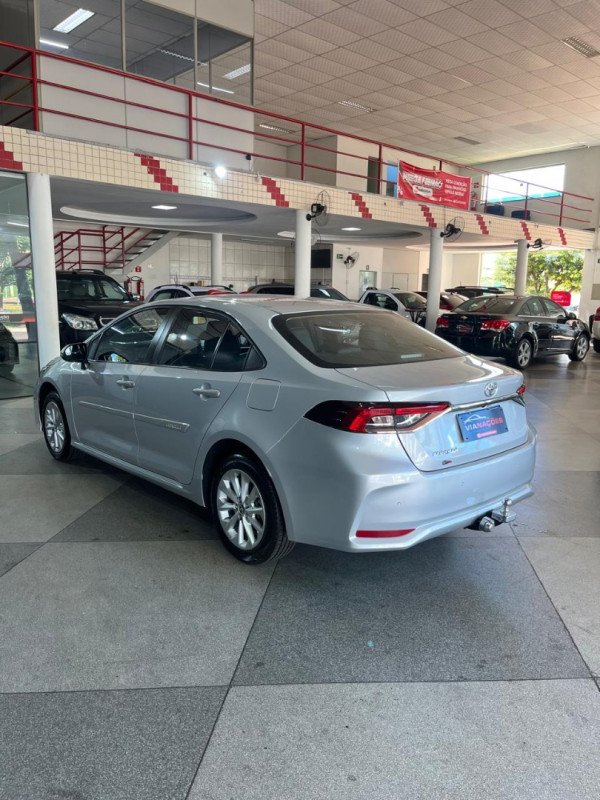 TOYOTA Corolla 2.0 16V 4P FLEX GLI DIRECT SHIFT AUTOMÁTICO CVT
