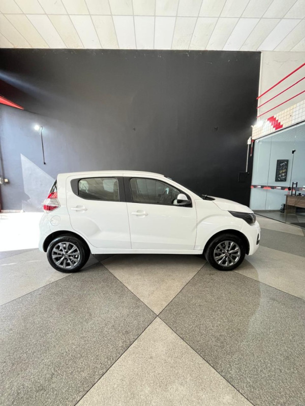 FIAT Mobi 1.0 4P FLEX DRIVE FIRE FLY